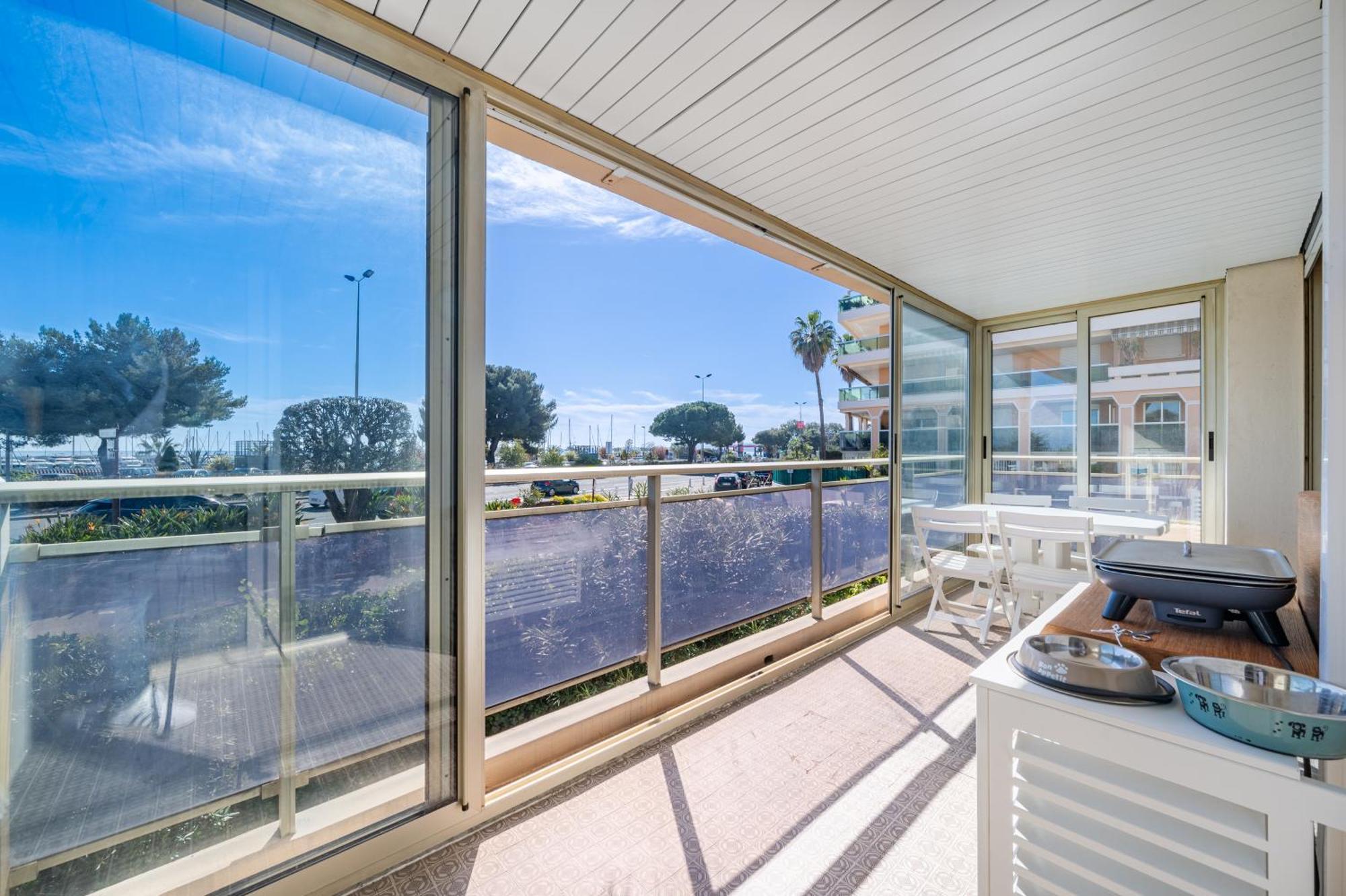 Magnifique 2 Pieces Vue - Parking Proche *