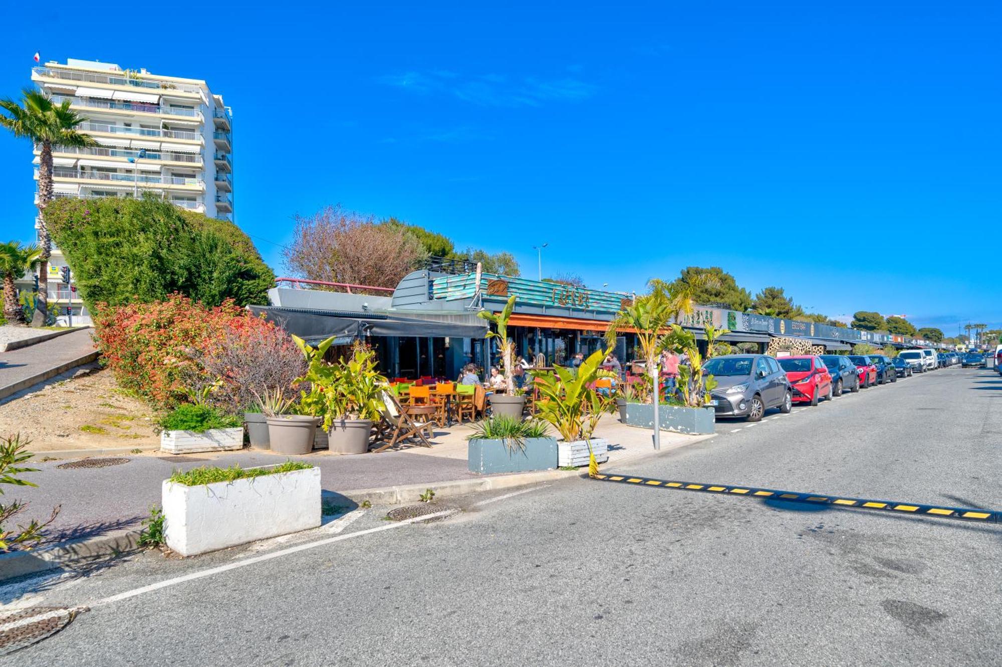 Appartement Magnifique 2 Pieces Vue - Parking Proche Saint-Laurent-du-Var